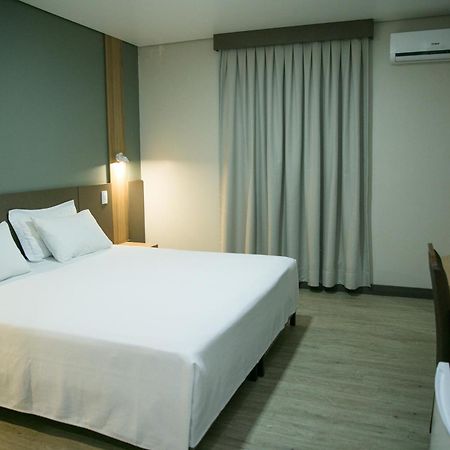 Bello Hotel Toledo  Dış mekan fotoğraf