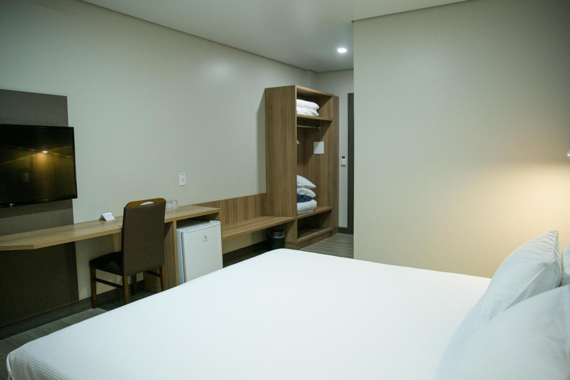Bello Hotel Toledo  Dış mekan fotoğraf